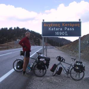 Nerd alert: I find this picture funny, because 1690 micro meters are less than 2 millimetres - and this climb felt a lot higher than that.